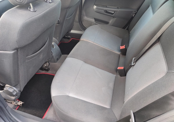 Opel Astra cena 13500 przebieg: 256000, rok produkcji 2010 z Łapy małe 254